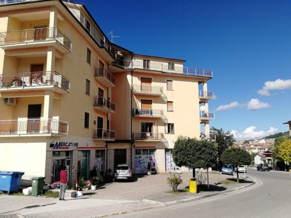 ufficio in affitto a Brienza