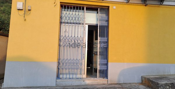 locale commerciale in affitto a Lauria