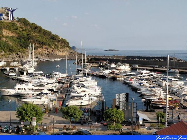 appartamento in affitto a Maratea in zona Porto