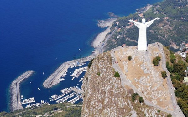 quadrivano in affitto a Maratea in zona Porto