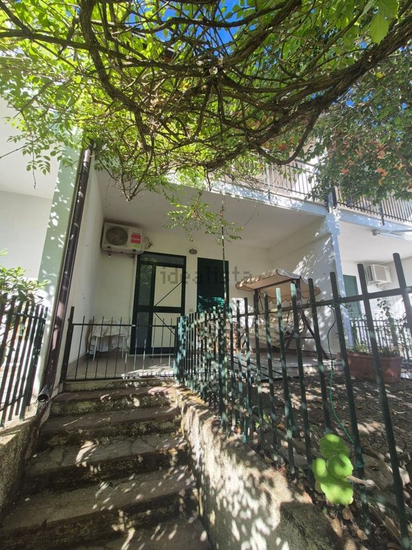 casa indipendente in affitto a Maratea
