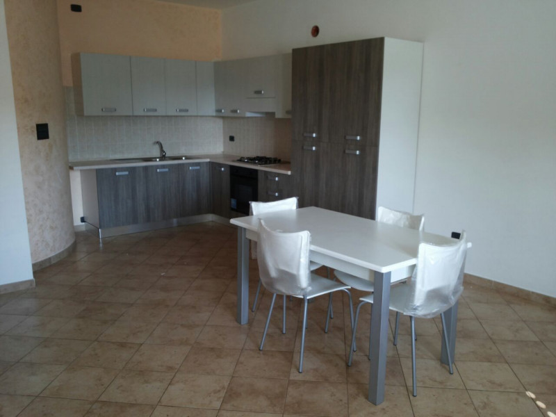casa indipendente in affitto a Marsicovetere in zona Villa d'Agri