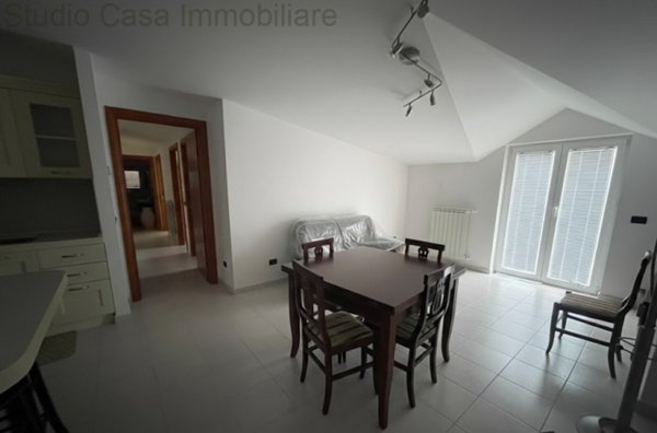 appartamento in affitto a Marsicovetere in zona Villa d'Agri