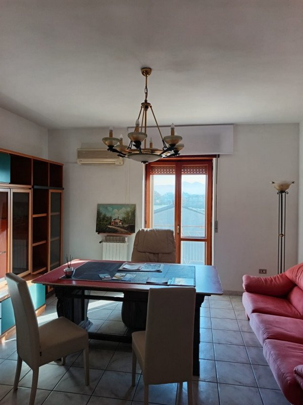 appartamento in affitto a Marsicovetere in zona Villa d'Agri