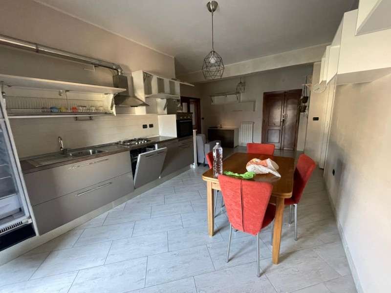 appartamento in affitto a Marsicovetere in zona Villa d'Agri