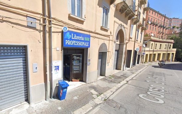 locale commerciale in affitto a Potenza