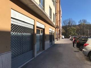 negozio in affitto a Potenza