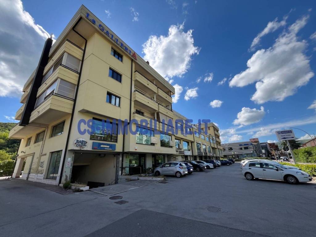 negozio in affitto a Potenza in zona Gallitello