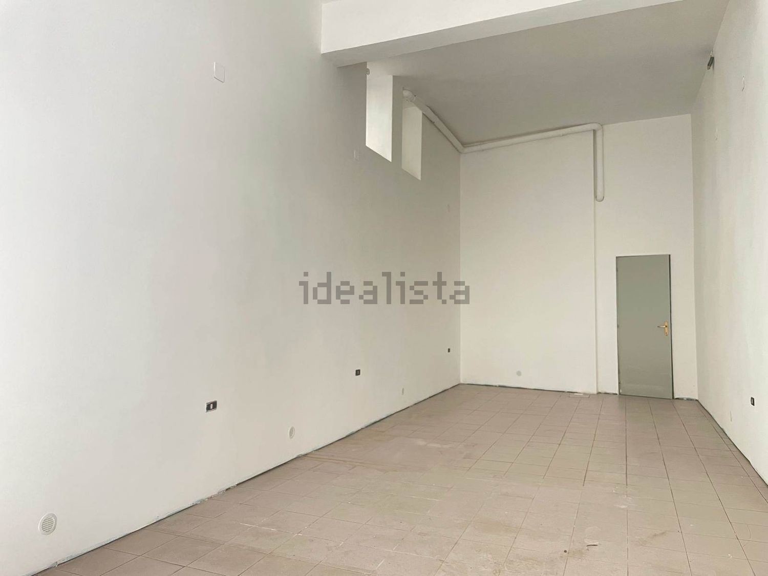 locale commerciale in affitto a Potenza