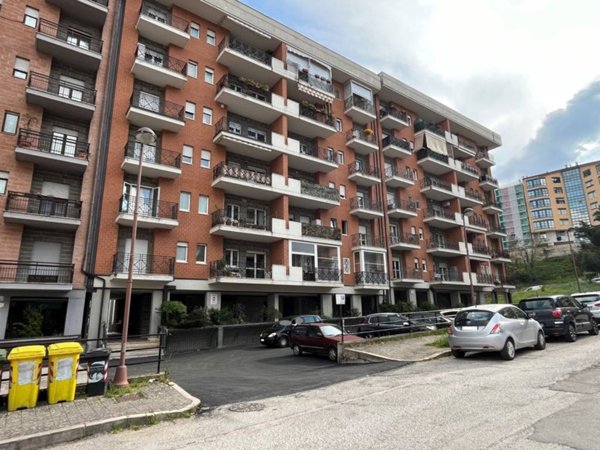 ufficio in affitto a Potenza in zona Macchia Romana