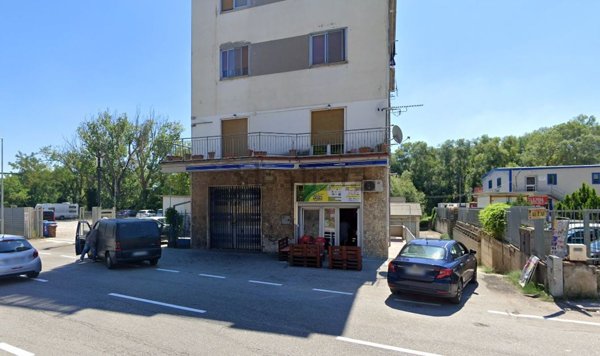 negozio in affitto a Potenza