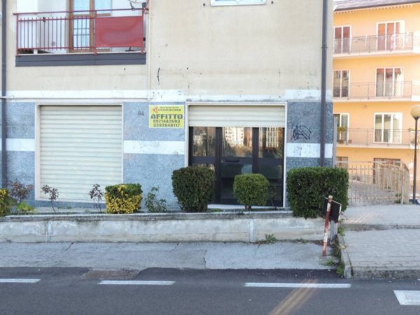 negozio in affitto a Potenza