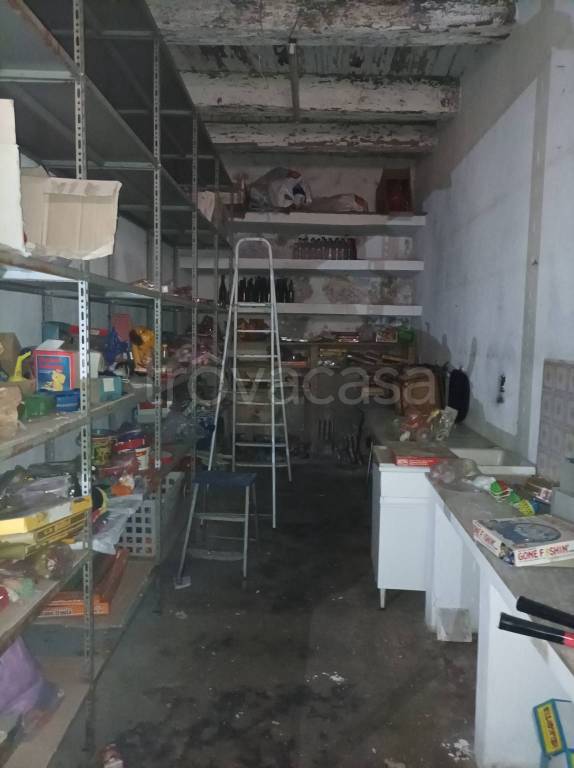 locale commerciale in affitto a Senise