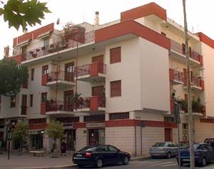 locale commerciale in affitto a Bernalda