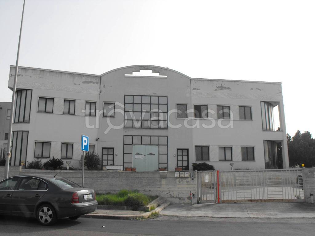 ufficio in affitto a Matera