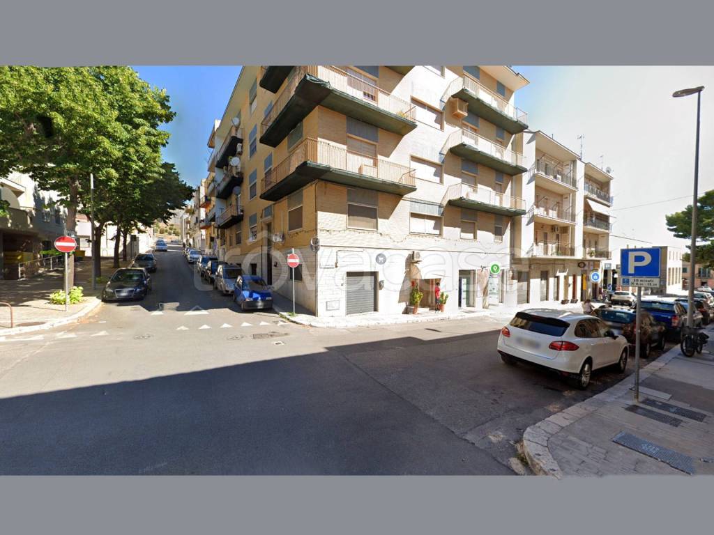 appartamento in affitto a Matera in zona Rione Lanera