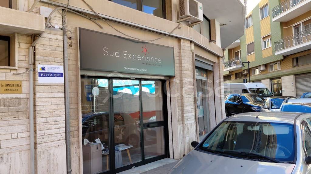 negozio in affitto a Matera in zona Rione Spine Bianche