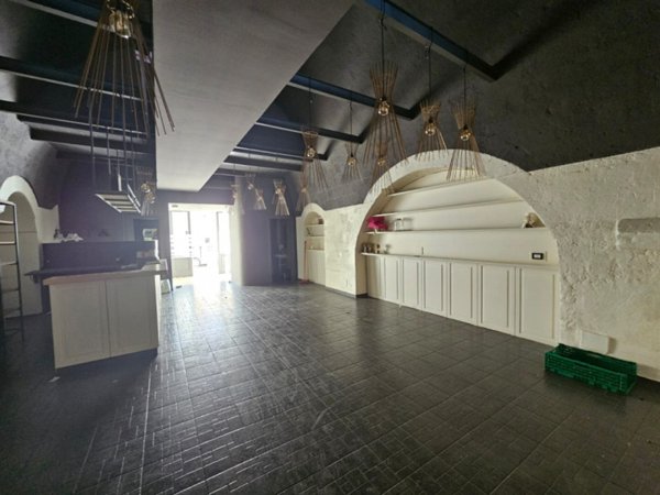 negozio in affitto a Matera in zona Centro Città