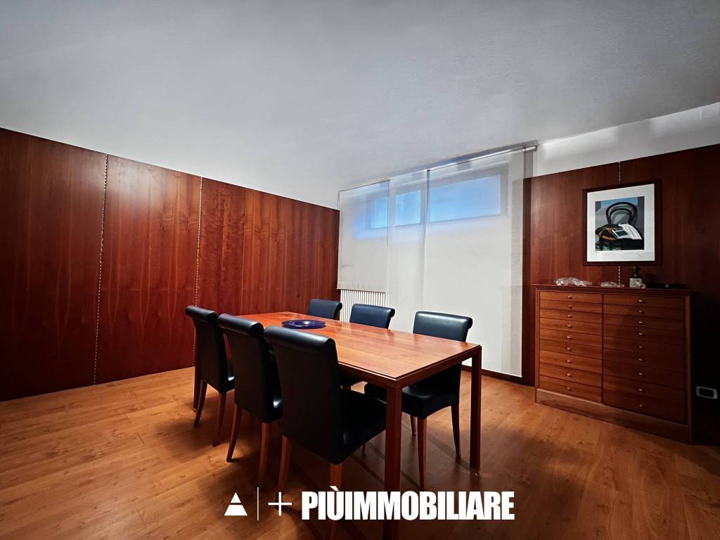 ufficio in affitto a Matera in zona Rione Lanera