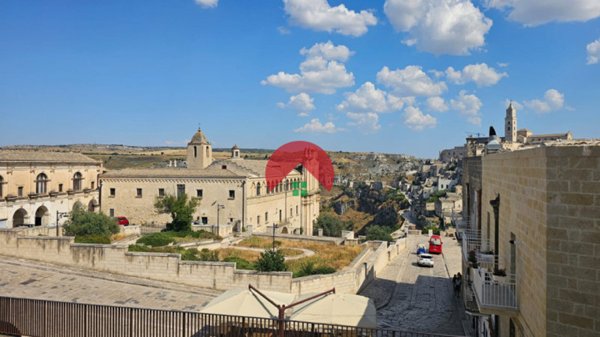 negozio in affitto a Matera
