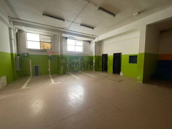 locale commerciale in affitto a Matera in zona Rione Spine Bianche