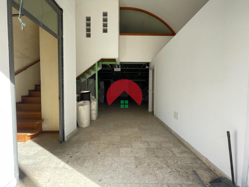 negozio in affitto a Matera