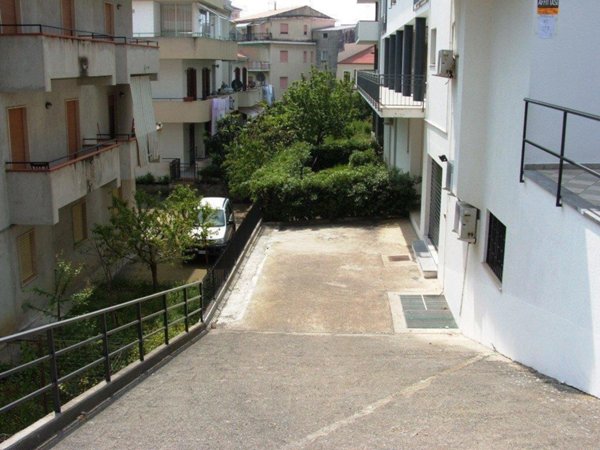 appartamento in affitto a Belvedere Marittimo