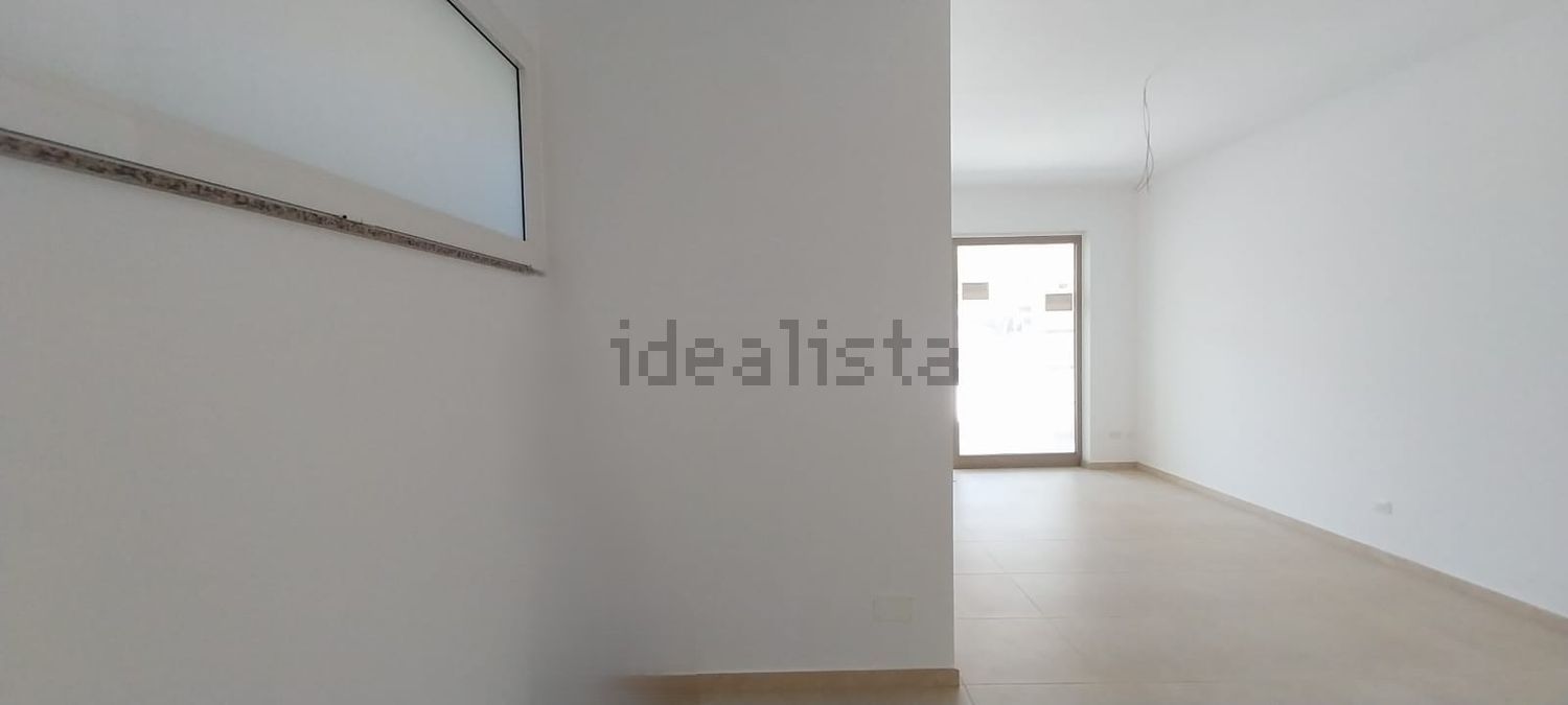 locale commerciale in affitto a Belvedere Marittimo