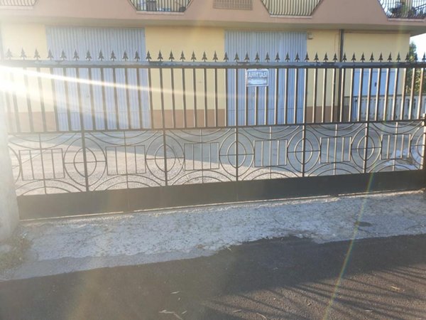 locale commerciale in affitto a Cassano all'Ionio