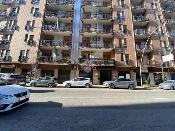 locale commerciale in affitto a Cosenza