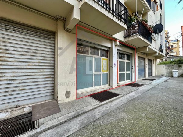 locale di sgombero in affitto a Cosenza in zona Cosenza Vecchia