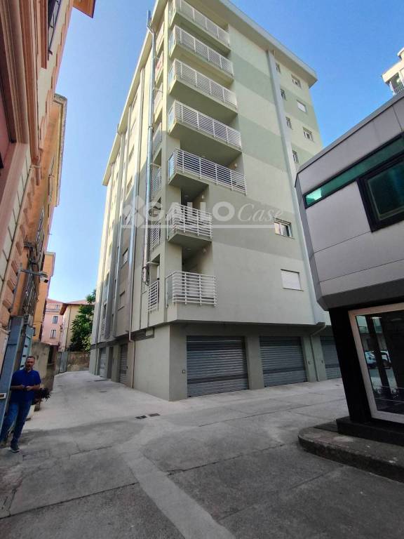 appartamento in affitto a Cosenza in zona Cosenza Vecchia