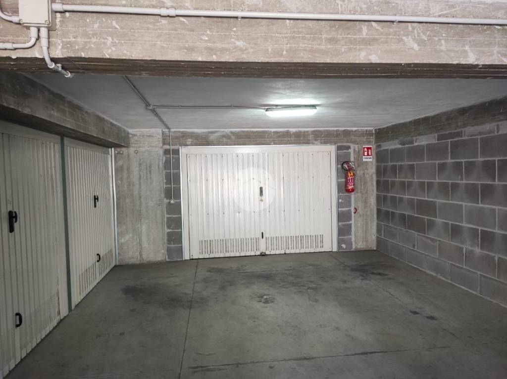 locale di sgombero in affitto a Cosenza