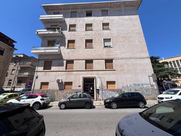 ufficio in affitto a Cosenza in zona Cosenza Vecchia