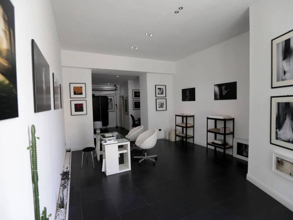 negozio in affitto a Cosenza