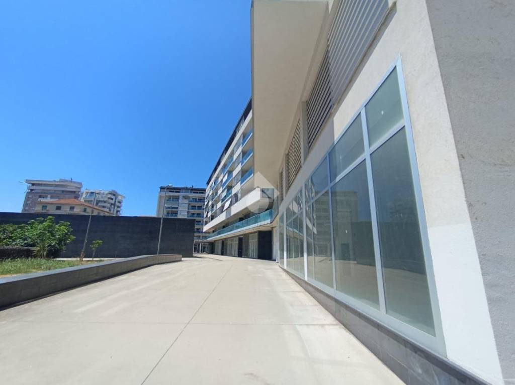 ufficio in affitto a Cosenza in zona Panebianco