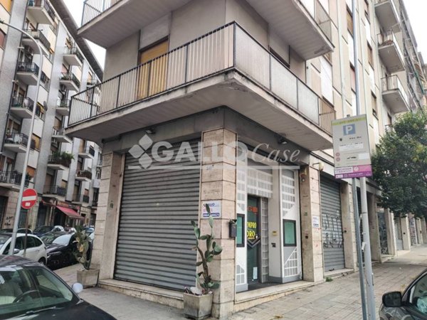 negozio in affitto a Cosenza