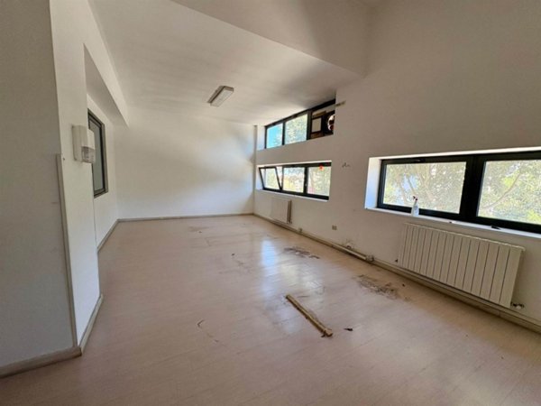 locale commerciale in affitto a Cosenza