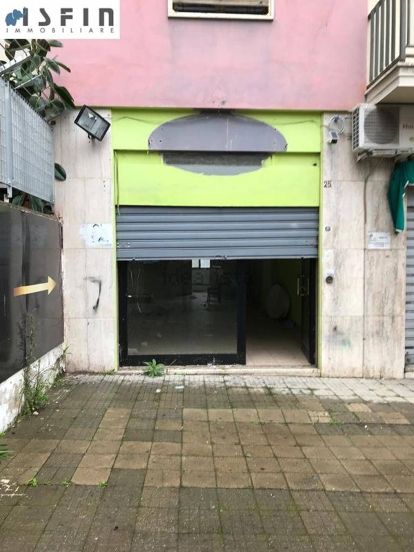 locale commerciale in affitto a Cosenza