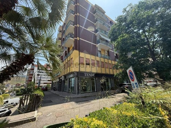 ufficio in affitto a Cosenza in zona Cosenza Vecchia