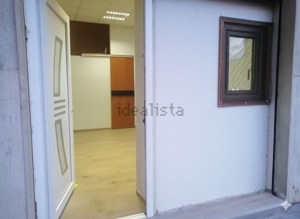 locale di sgombero in affitto a Cosenza