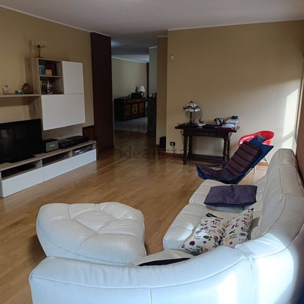 appartamento in affitto a Cosenza