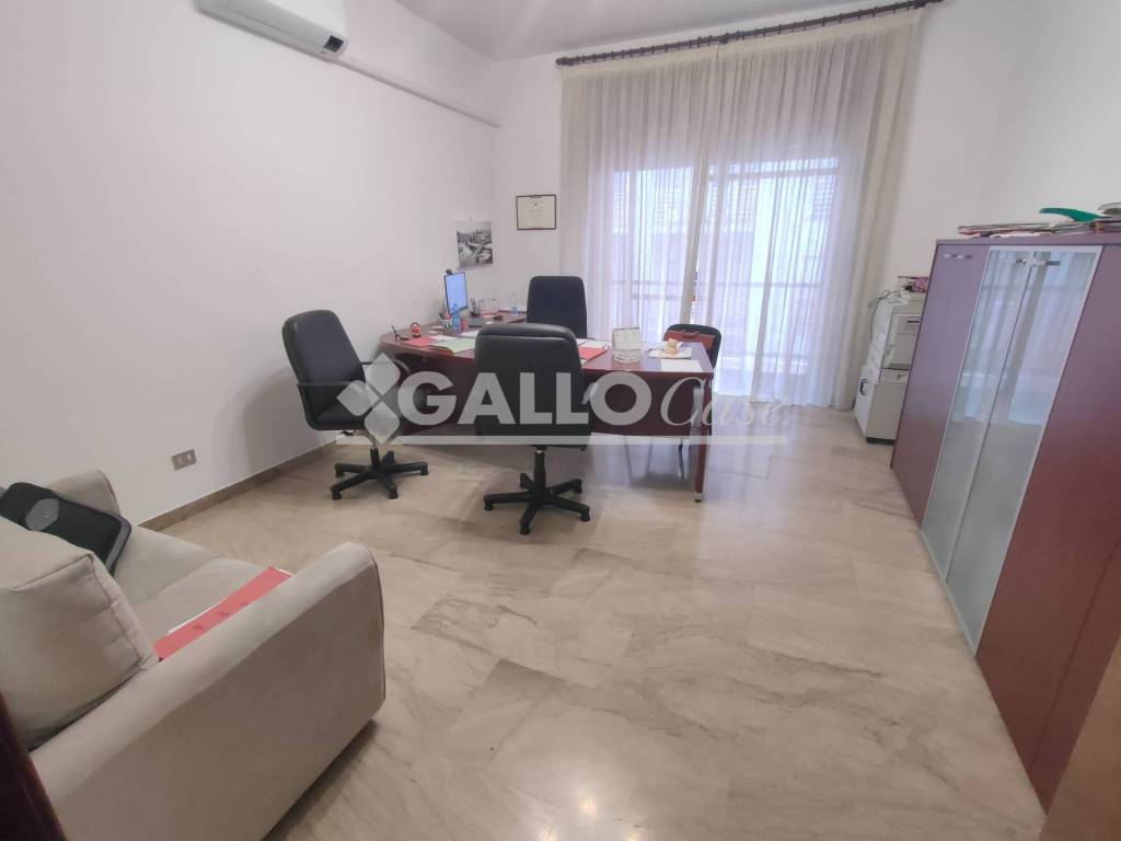 ufficio in affitto a Cosenza in zona Cosenza Vecchia