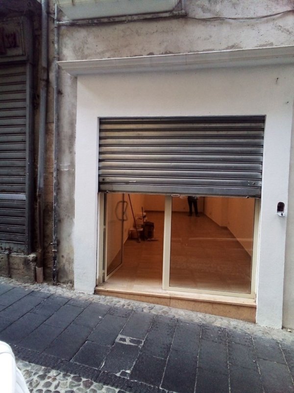 locale commerciale in affitto a Cosenza