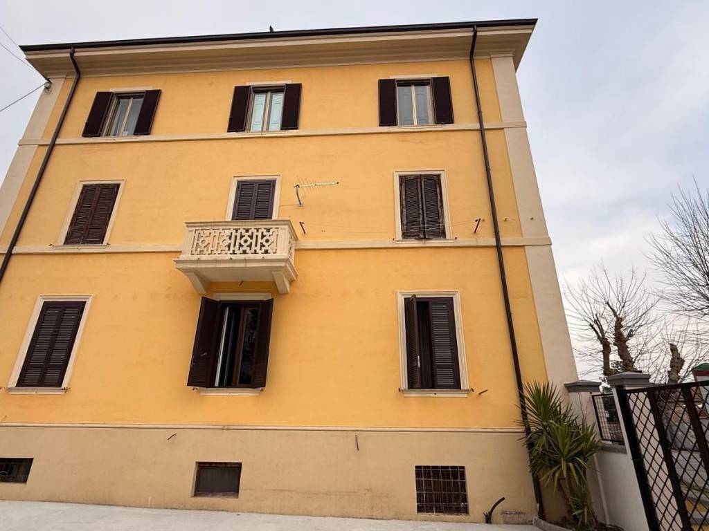 appartamento in affitto a Cosenza in zona Panebianco