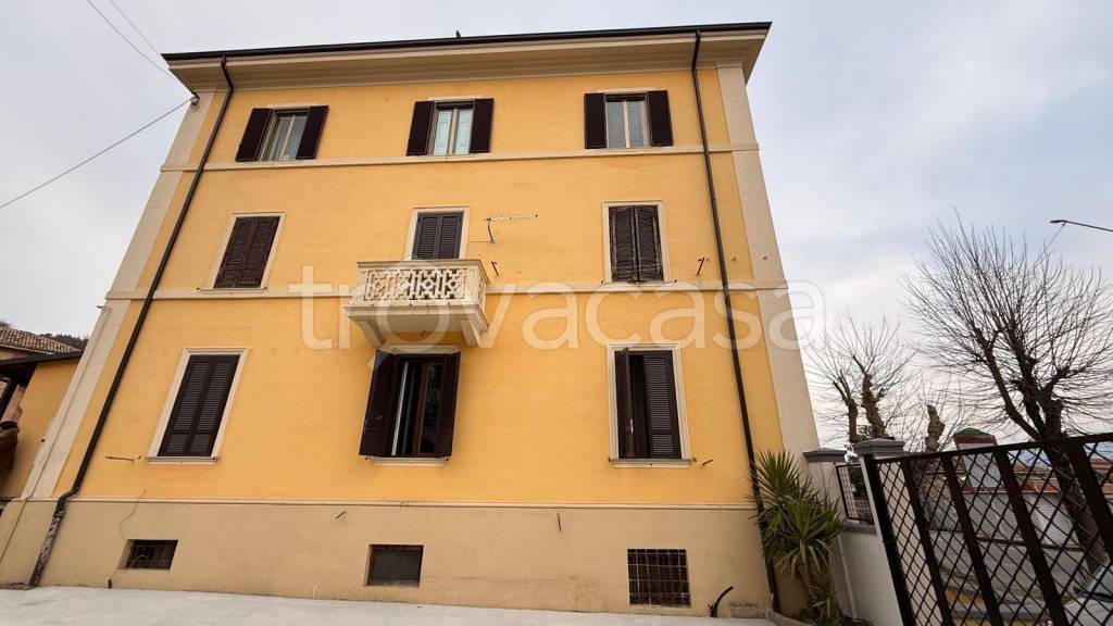 appartamento in affitto a Cosenza