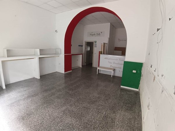 locale commerciale in affitto a Cosenza