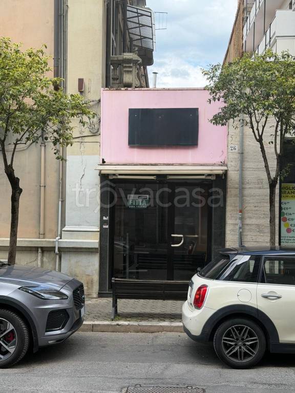 negozio in affitto a Cosenza in zona Cosenza Vecchia