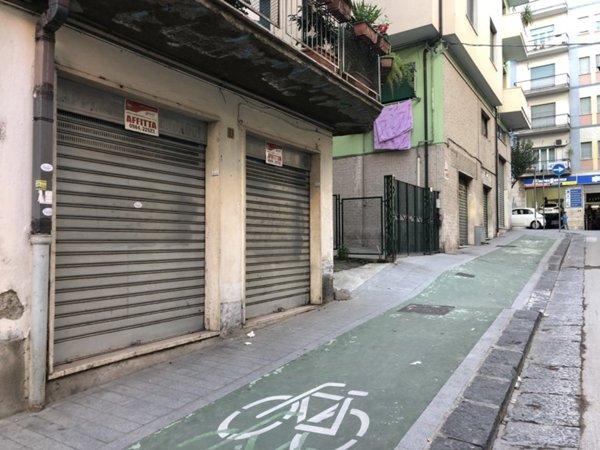 negozio in affitto a Cosenza in zona De Rada