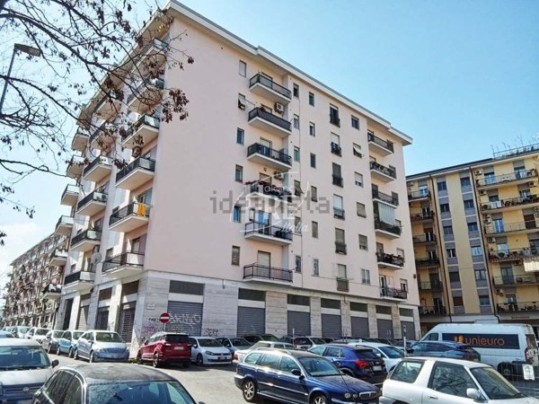locale commerciale in affitto a Cosenza